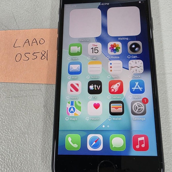 Apple iPhone SE 3rd Gen 2022 - Unlocked, 128 GB, Midnight, A2595