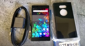 Good
													Razer Phone 2 - Unlocked, Black, photo 1 of 7