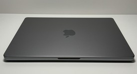 Mint
													MacBook Pro 2021 - 14" - Apple M1 Pro 8-core, Gray, 512 GB, 16 GB, photo 2 of 6