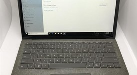 Fair
													Microsoft Surface Laptop - Gold, 256 GB, 8 GB, photo 2 of 12