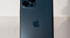 Good
													Apple iPhone 12 Pro Max - Unlocked, Pacific Blue, 128 GB, A2342, photo 5 of 9