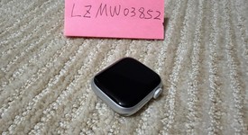Mint
													Apple Watch Series 9 41mm - Silver, A2978 - GPS, Aluminum, photo 2 of 9