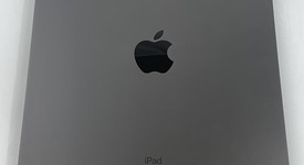 Good
													Apple iPad Pro 11" 3rd Gen 2021 - Unlocked, Gray, 2 TB, photo 3 of 7