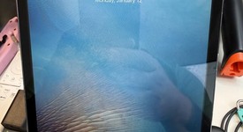 Good
													Apple iPad Mini - Wi-Fi, Black, 16 GB, photo 1 of 4