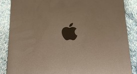 Mint
													Apple iPad Pro 13" (M4) 2024 - Unlocked, Black, 256 GB, 8 GB, A2926, Standard Glass, photo 4 of 12