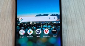 Mint
													Motorola One 5G - Verizon, Blue, 128 GB, 4 GB, 5G UW, photo 1 of 8