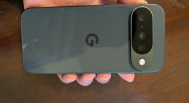 Mint
													Google Pixel 10 - Unlocked, Obsidian, 128 GB, GLBW0, photo 6 of 6