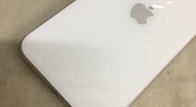 Mint
													Apple iPhone SE 2nd Gen 2020 - Unlocked, White, 128 GB, A2275, photo 3 of 7