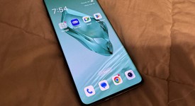 Mint
													OnePlus 12 - Unlocked, Green, 512 GB, 16 GB, CPH2583, photo 5 of 5