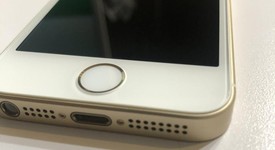 Mint
													Apple iPhone SE 1st Gen 2016 - Unlocked, Gold, 16 GB, A1662, photo 3 of 8