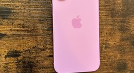 Mint
													Apple iPhone 16 - Unlocked, Pink, 256 GB, A3081, photo 5 of 9