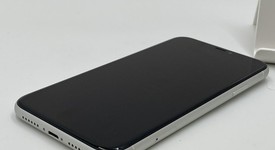 Mint
													Apple iPhone Xr - Unlocked, White, 64 GB, A1984, photo 6 of 6