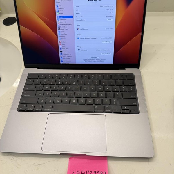 MacBook Pro 2021 - 14 inch - Apple M1 Pro 8-core, Silver, 512 GB, 16 GB