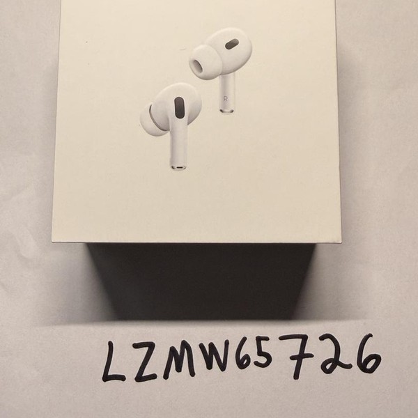Apple AirPods Pro 2 - Lightning