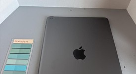 Good
													Apple iPad 8th Gen - Wi-Fi, Gray, 128 GB, A2270, photo 3 of 5