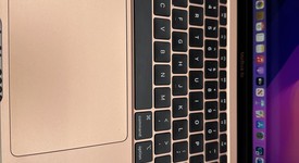 Good
													MacBook Air 2020 - 13" - I5, Gold, 256 GB, 8 GB, photo 2 of 11