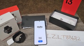 Good
													OnePlus 13 - Unlocked, Black Eclipse, 512 GB, 16 GB, photo 1 of 11