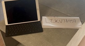 Good
													Apple iPad Air 3rd Gen - Wi-Fi, Gold, 64 GB, photo 5 of 7