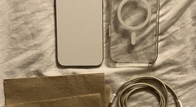 Mint
													Apple iPhone 16 Pro Max - Unlocked, White, 256 GB, A3084, photo 1 of 10