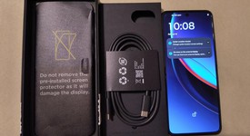 Mint
													Motorola Razr Plus (2023) - Spectrum, Black, 256 GB, 8 GB, photo 2 of 8