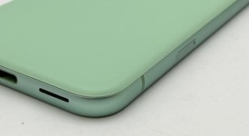 Good
													Google Pixel 8a - Unlocked, Aloe, 128 GB, 8 GB, GKV4X, Sub-6 5G, photo 5 of 7