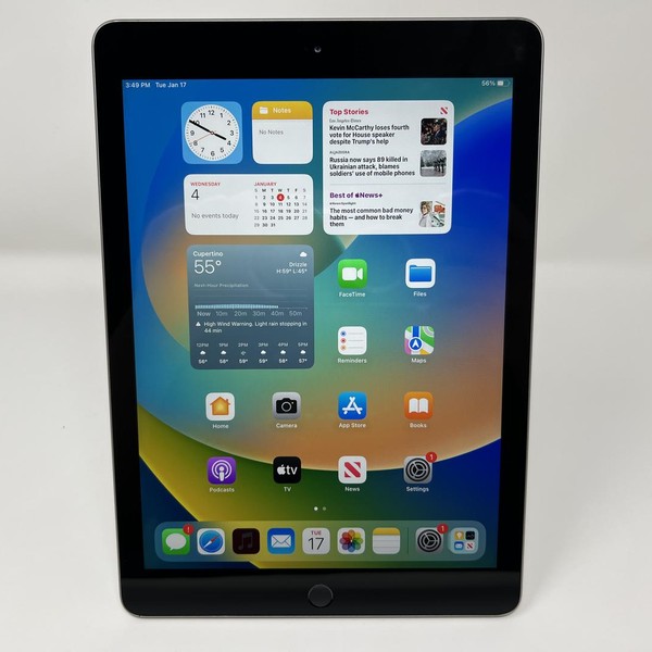 Apple iPad 5th Gen - Wi-Fi, 32 GB, Gray, A1822