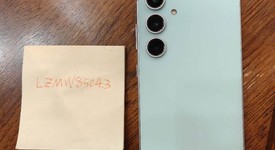 Good
													Samsung Galaxy S24 FE - Unlocked, Mint, 256 GB, SM-S721U1, photo 2 of 9