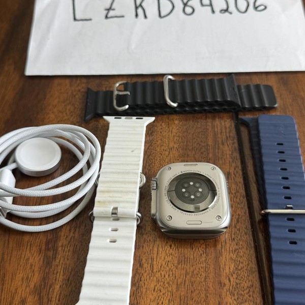 Apple Watch Ultra 2 49mm - AT&T, Natural, A2986