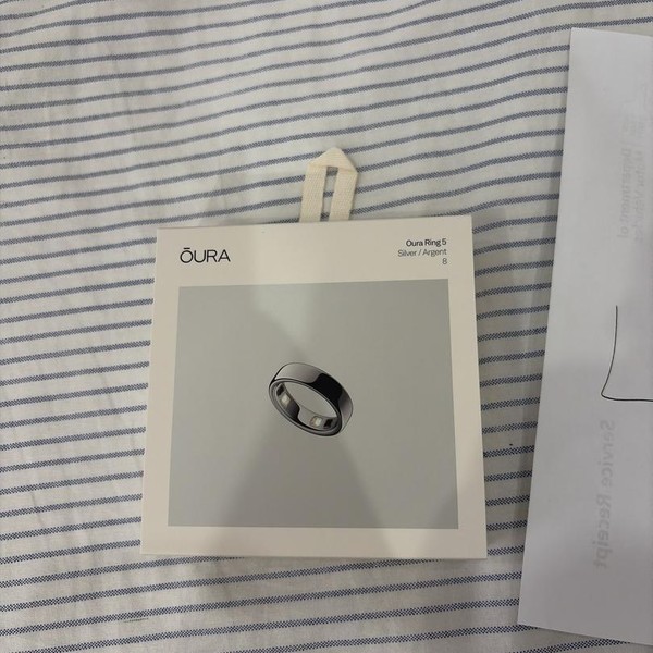 Oura Ring Gen 5 - Silver, Size 8