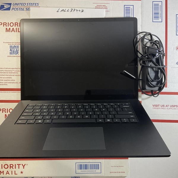 Microsoft Surface Laptop 3 - 256 GB, Black, 16 GB, Intel Core i7, 15 inch