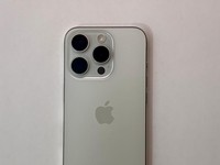 Apple iPhone 15 Pro