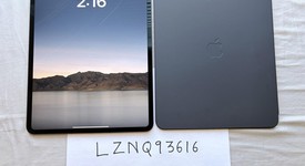 Mint
													Apple iPad Pro 13" (M4) 2024 - Unlocked, Black, 1 TB, 16 GB, A2926, Nano-texture Glass, photo 1 of 21