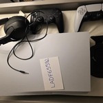 Good PlayStation 5 Standard Edition (2020) - 825 GB, White, Standard Edition