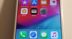 Mint
													Apple iPhone 8 - Unlocked, Silver, 64 GB, A1905, GSM, photo 6 of 6