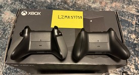 Mint
													Xbox Series X (2020) - Black, 1 TB, standard, photo 2 of 10