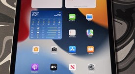 Mint
													Apple iPad Pro 11" 2018 - Unlocked, Silver, 64 GB, A2013, photo 3 of 6