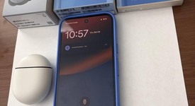 Mint
													Google Pixel 10 - Unlocked, Indigo, 128 GB, GLBW0, photo 4 of 9
