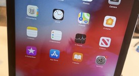 Good
													Apple iPad Air - Wi-Fi, Gray, 32 GB, photo 1 of 5