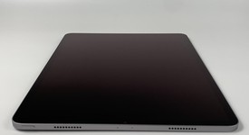 Good
													Apple iPad Pro 12.9" 6th Gen 2022 - Unlocked, Gray, 512 GB, photo 5 of 8