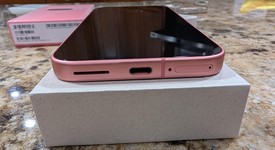 Mint
													Google Pixel 9 - Unlocked, Peony, 128 GB, 12 GB, G2YBB, photo 4 of 9