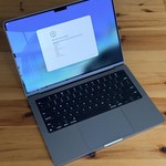 Good MacBook Pro 2021 - 14 inch - 1 TB, Gray, 16 GB, Apple M1 Pro 10-core
