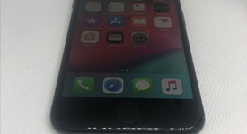 Good
													Apple iPhone 7 - Unlocked, Jet Black, 128 GB, A1778, GSM, photo 3 of 9