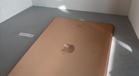 Fair
													Apple iPad 8th Gen - Wi-Fi, Gold, 128 GB, A2270, photo 5 of 5