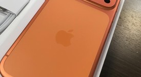 Mint
													Apple iPhone 17 Pro - Unlocked, Cosmic Orange, 256 GB, A3256, photo 2 of 9