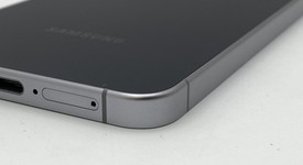 Mint
													Samsung Galaxy S25 FE - Unlocked, Black, 256 GB, SM-S731U1, photo 5 of 5