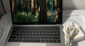 Good
													MacBook Pro 2019 - 13" - I5, Gray, 256 GB, 8 GB, photo 2 of 12