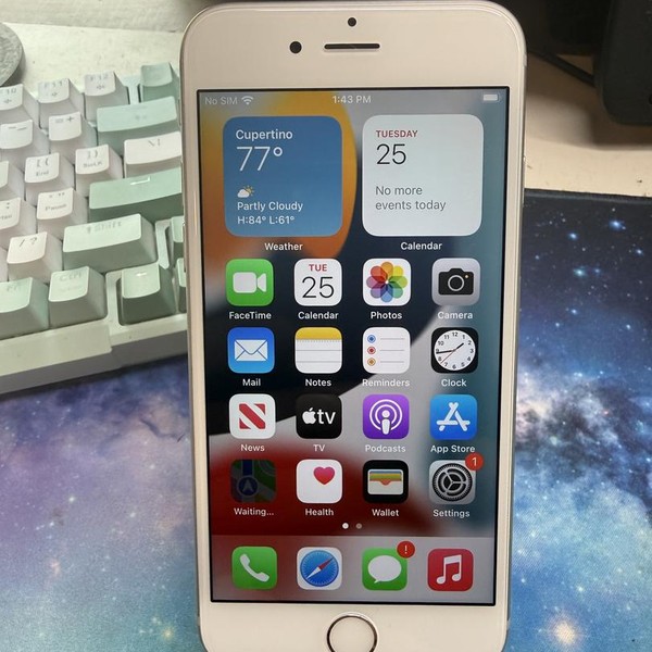 Apple iPhone 6S - Unlocked, 32 GB, Silver, A1688
