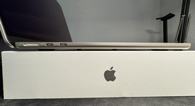 Mint
													MacBook Air 2025 (M4) - 13" - Apple M4, Starlight, 1 TB, 16 GB, photo 4 of 8