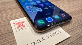 Mint
													Apple iPhone Xs Max - Unlocked, Gold, 256 GB, A1921, photo 3 of 9