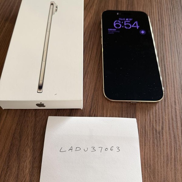 Apple iPhone Air - Unlocked, 256 GB, Light Gold, A3260